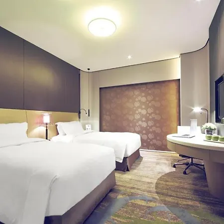 Hotel Equatorial Shanghai-3